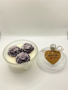 🕯️🌸Handmade scented Candle in Glass Jar